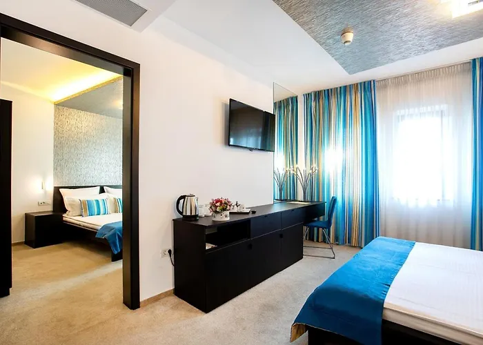 Apartment Romana Center